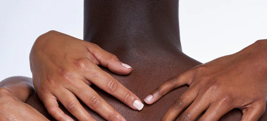 Boutons de chaleur chez l’adulte : causes et traitement