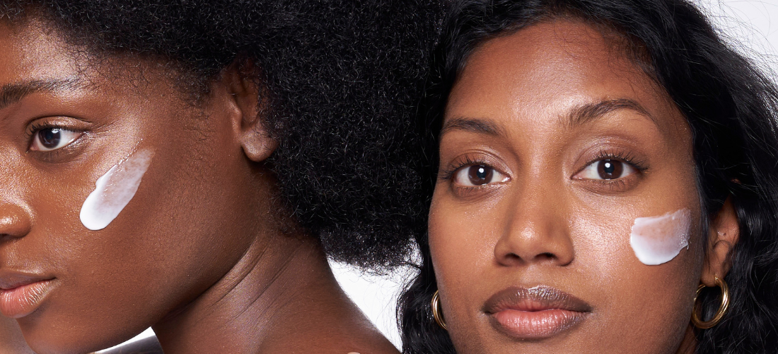 Les peaux noires ont-elles besoin d’une crème solaire ?