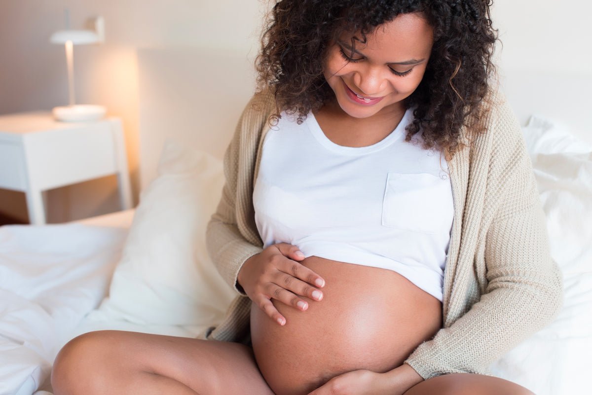 Acné de grossesse sur peau noire : causes et traitements